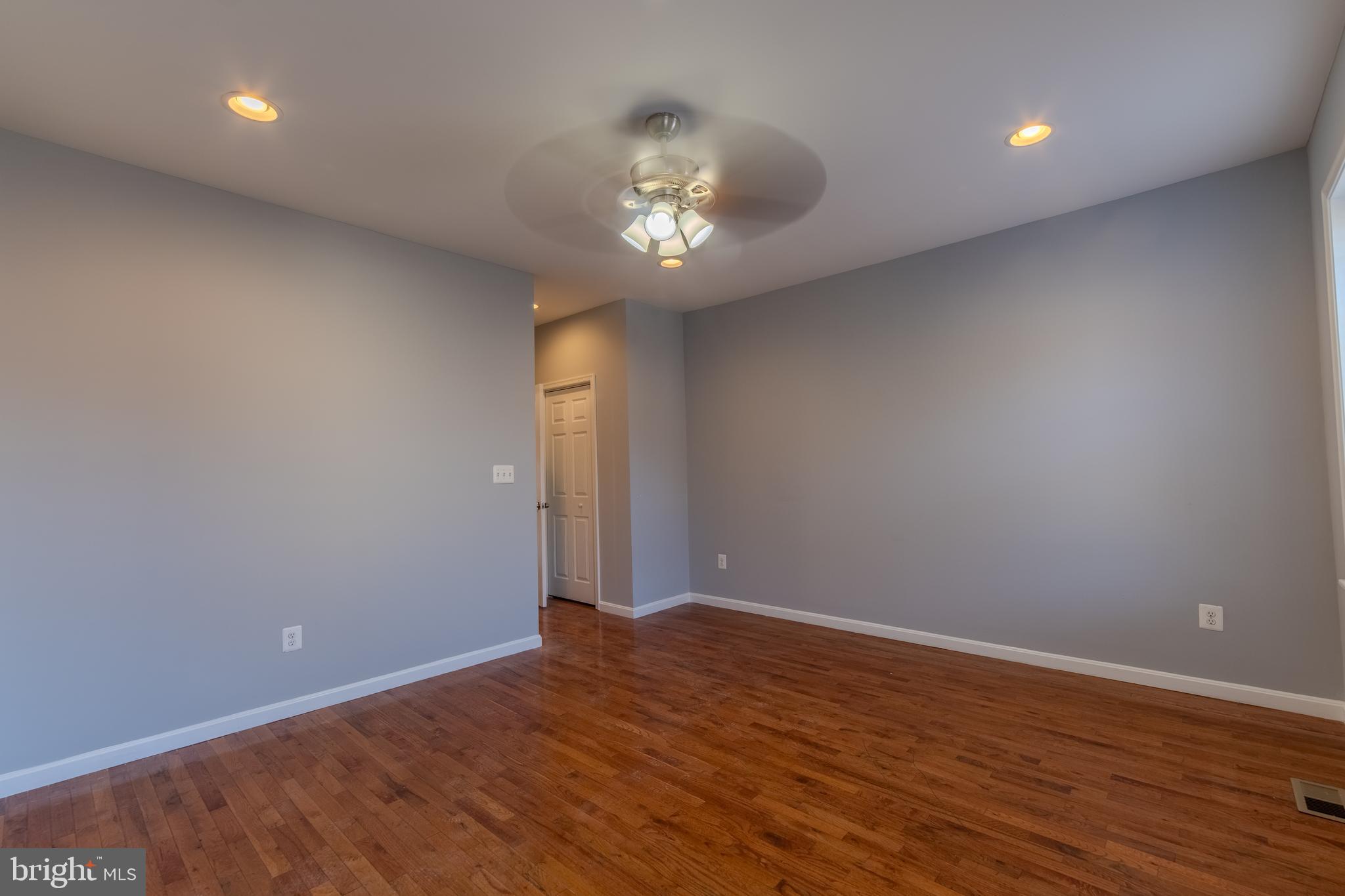 CHARLES VILLAGE - Residential Lease