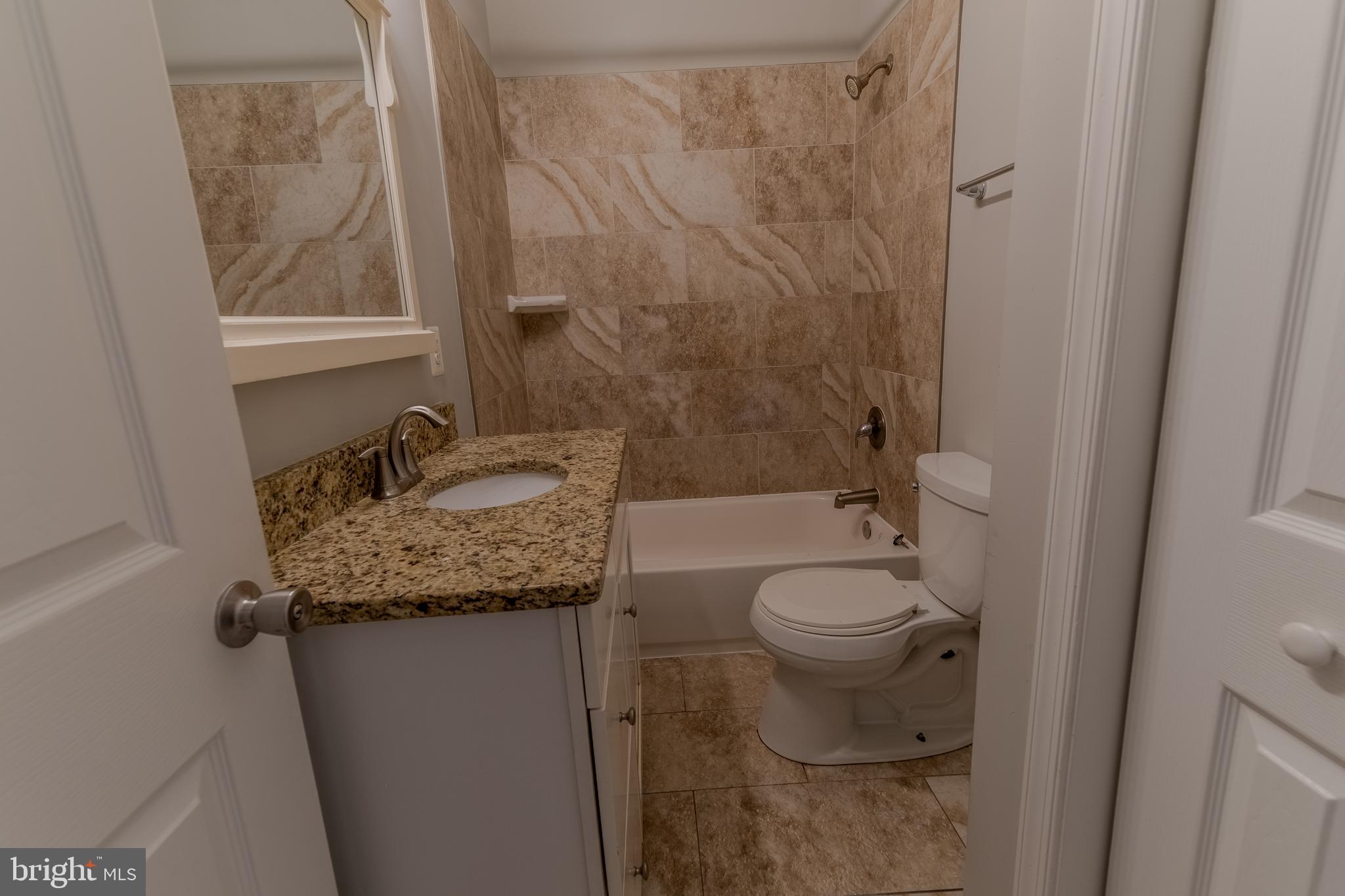 CHARLES VILLAGE - Residential Lease