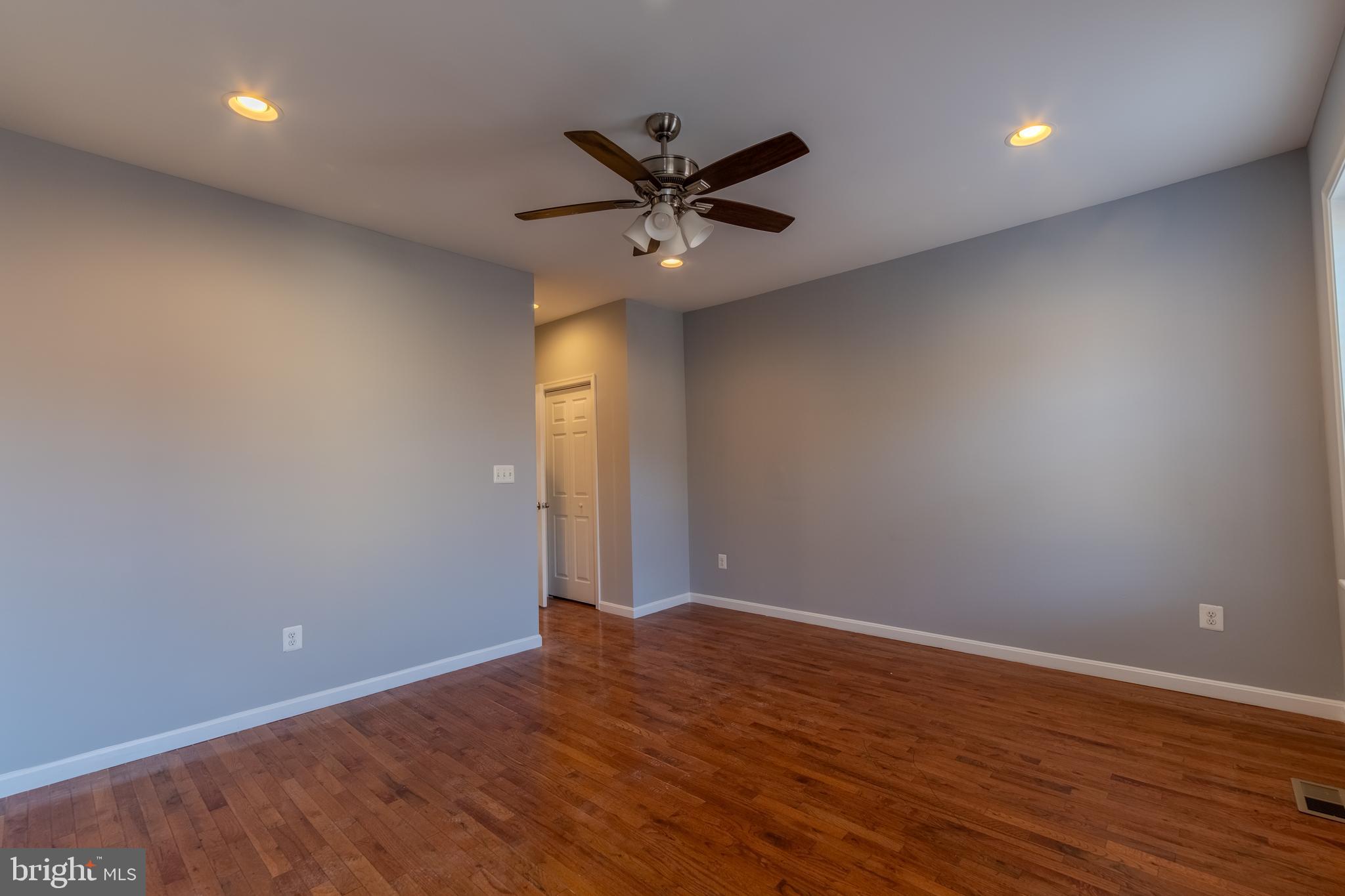 CHARLES VILLAGE - Residential Lease