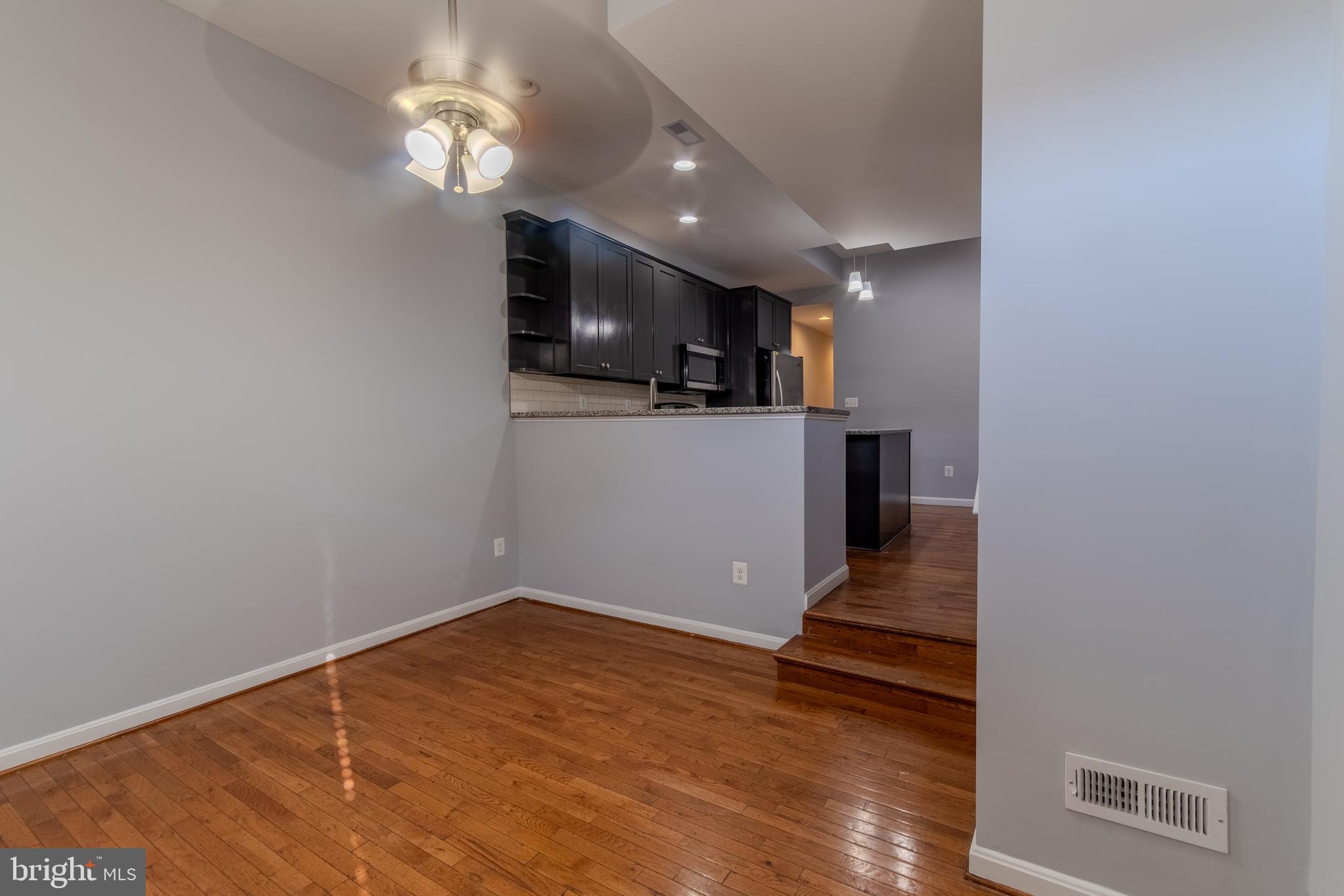 CHARLES VILLAGE - Residential Lease