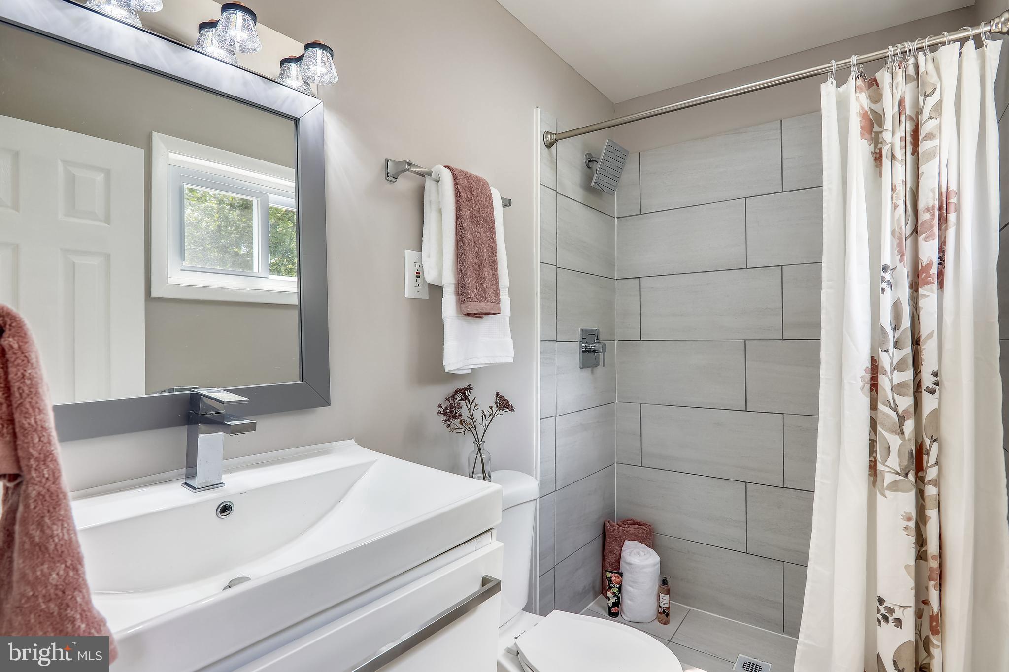 FORT FOOTE ESTATES - Residential