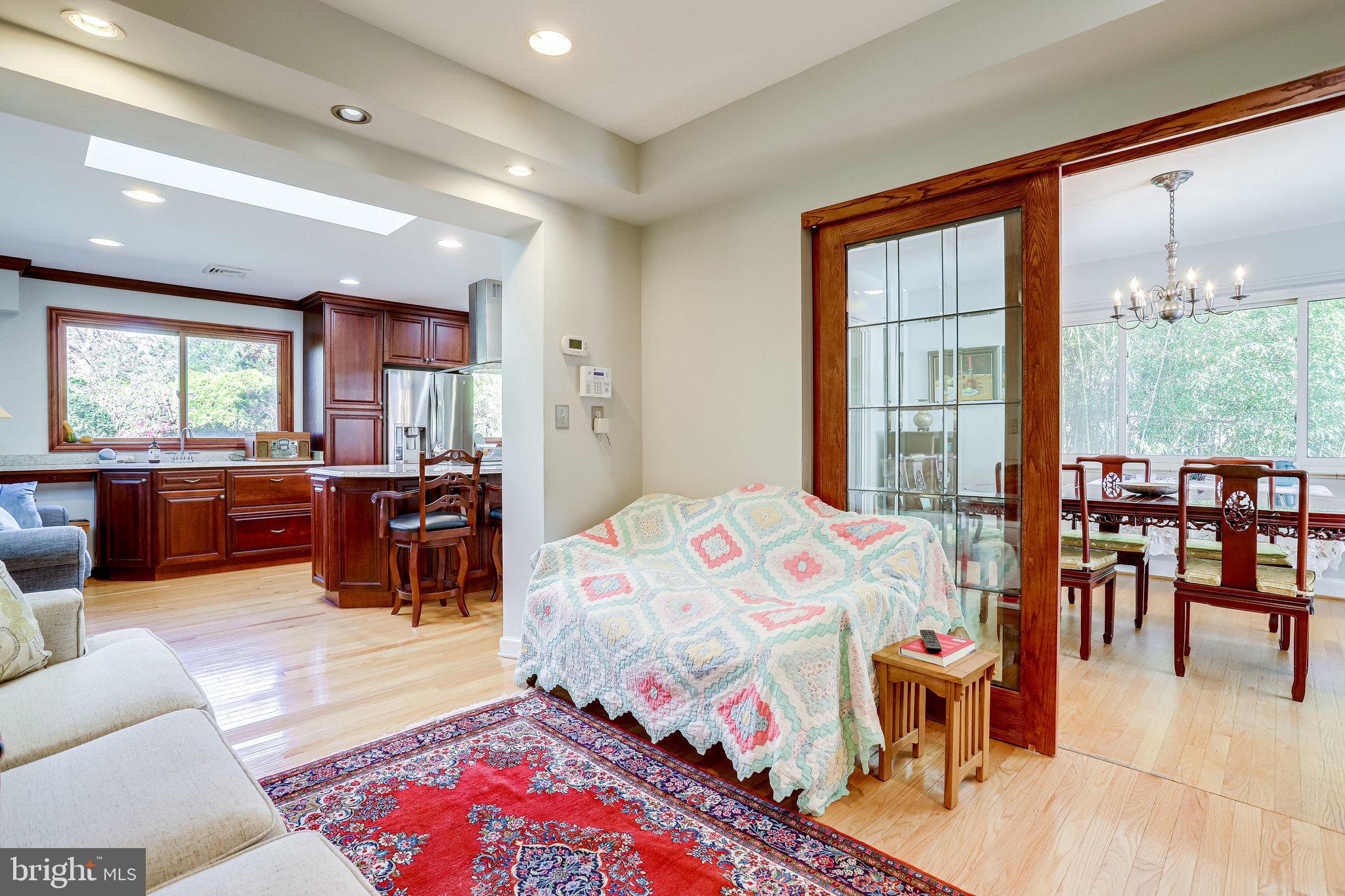 LAKE BARCROFT - Residential Lease