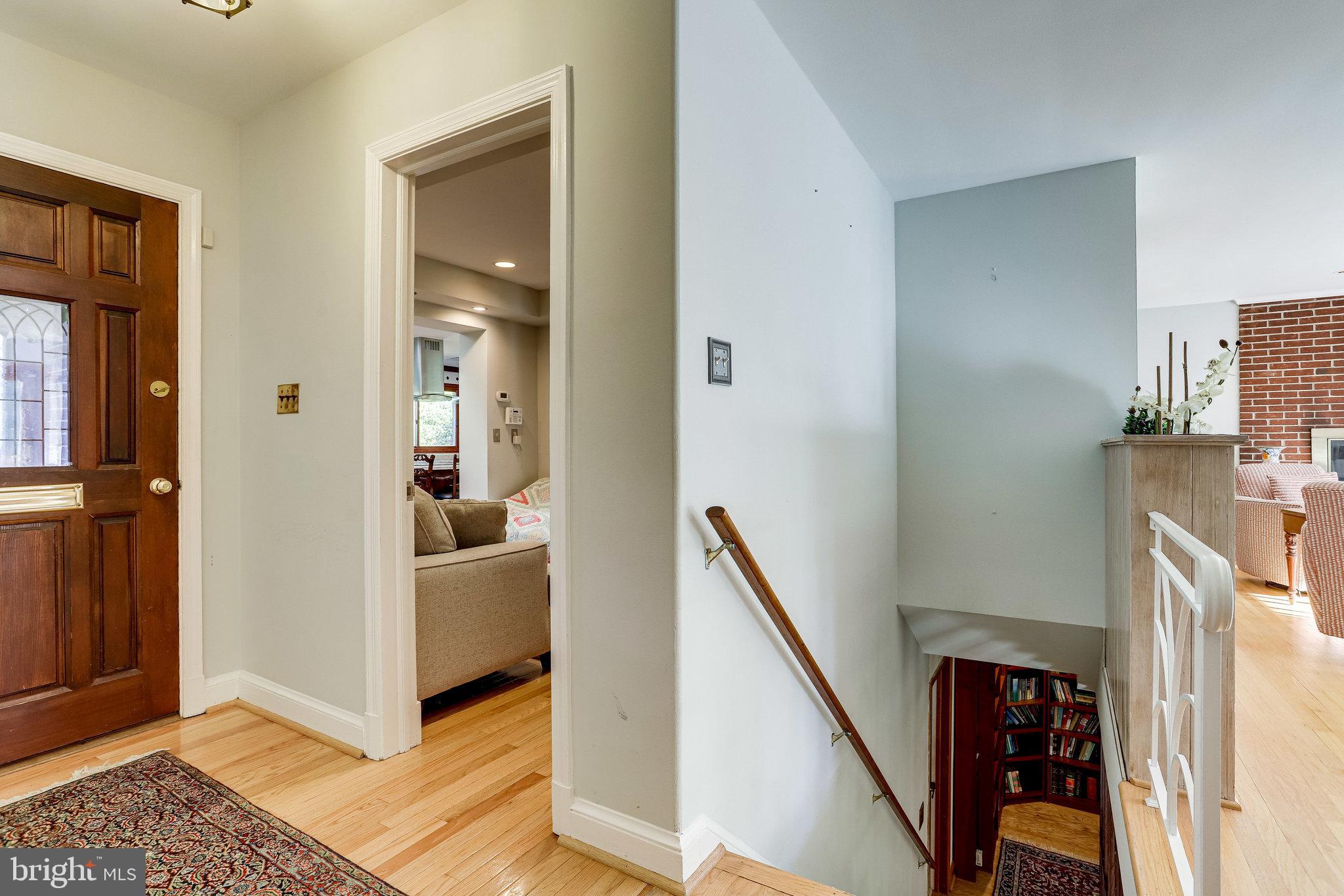 LAKE BARCROFT - Residential Lease