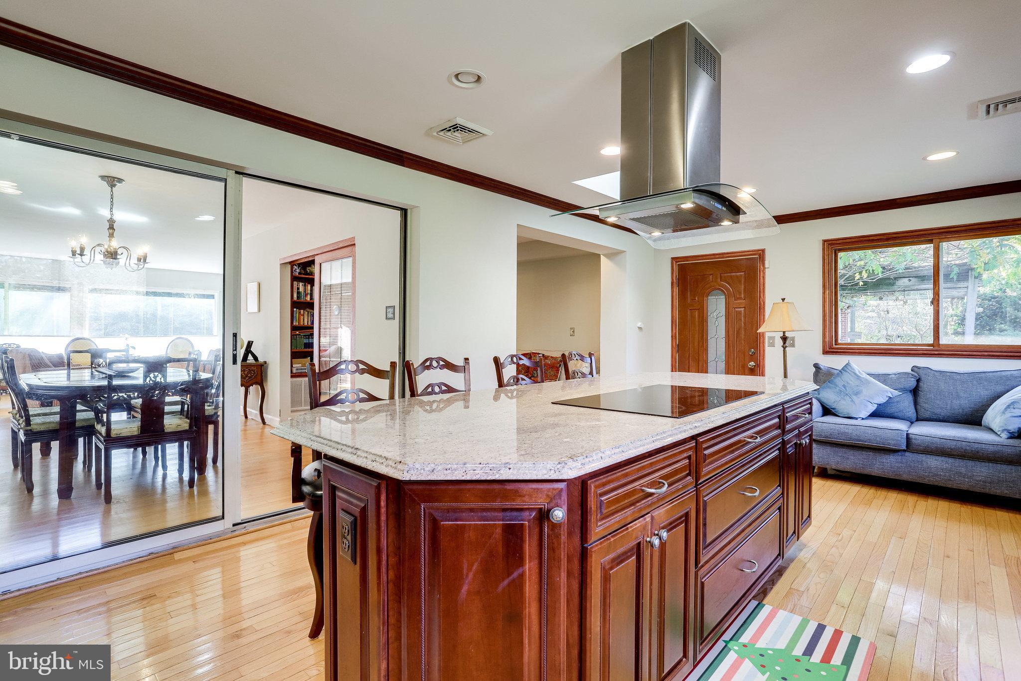 LAKE BARCROFT - Residential Lease