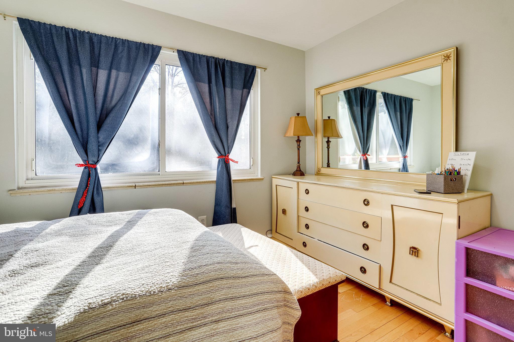 LAKE BARCROFT - Residential Lease