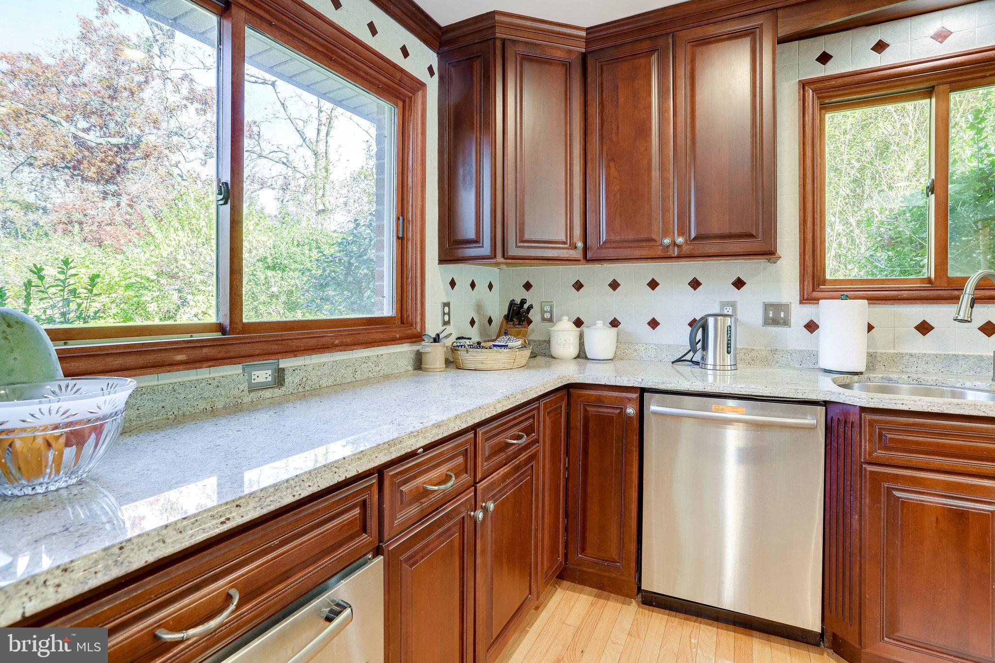 LAKE BARCROFT - Residential Lease