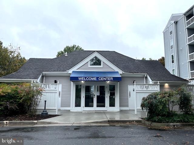 FOUR WINDS AT OAKTON - Residential Lease