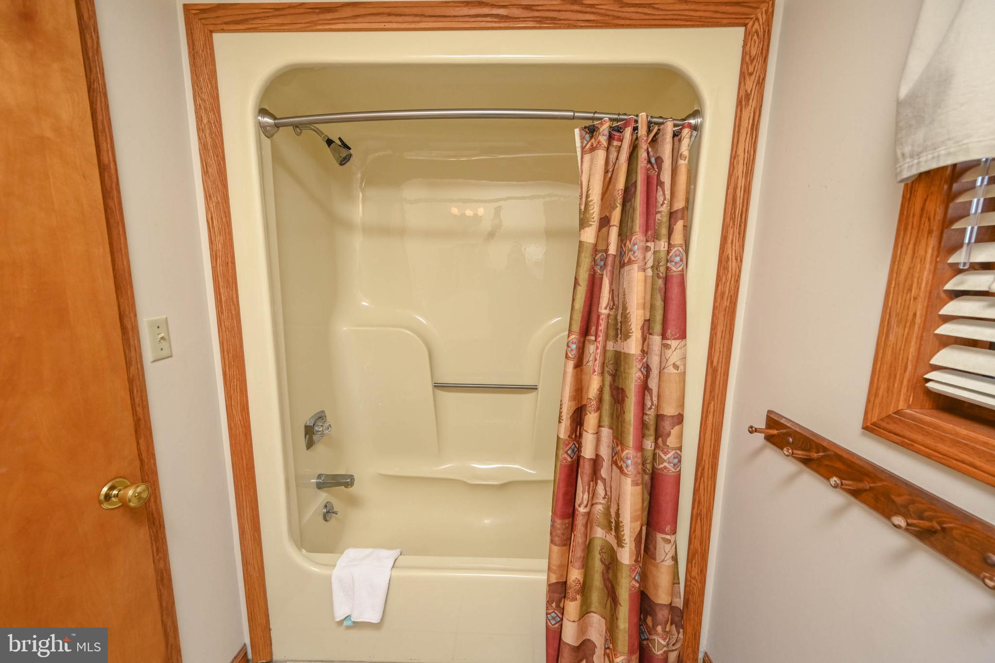 YOAKUM RUN - Residential