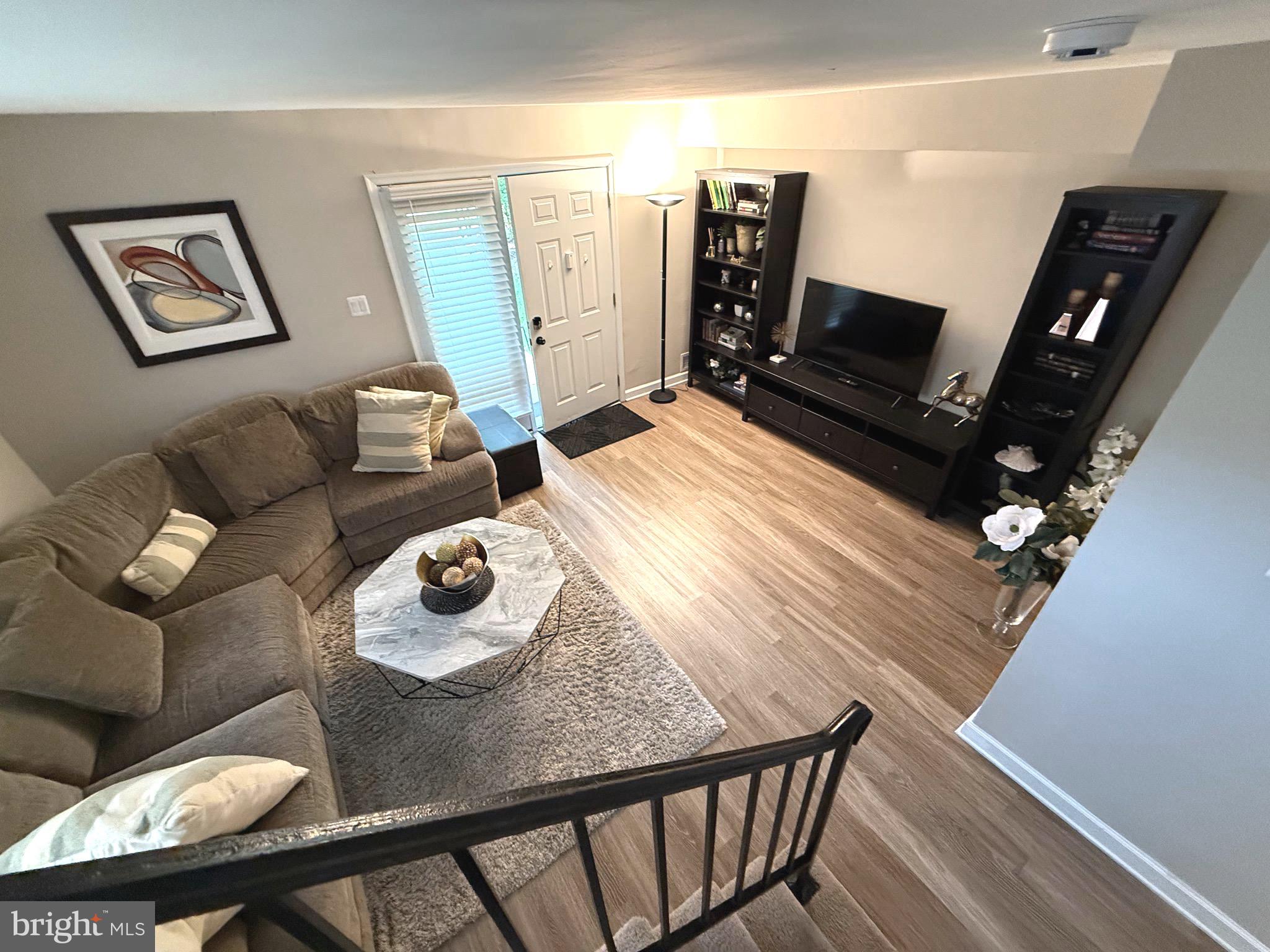 DARNESTOWN OUTSIDE - Residential