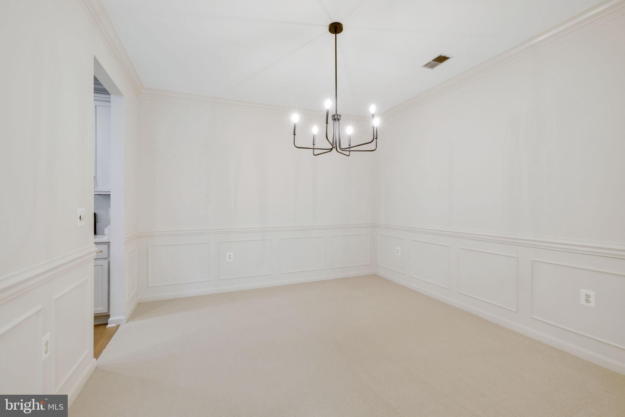 KENTLANDS - Residential