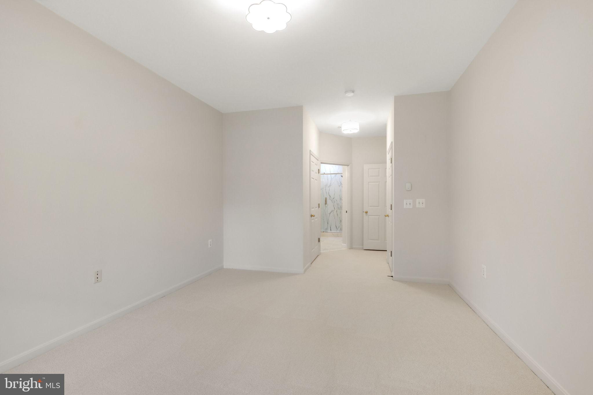 KENTLANDS - Residential