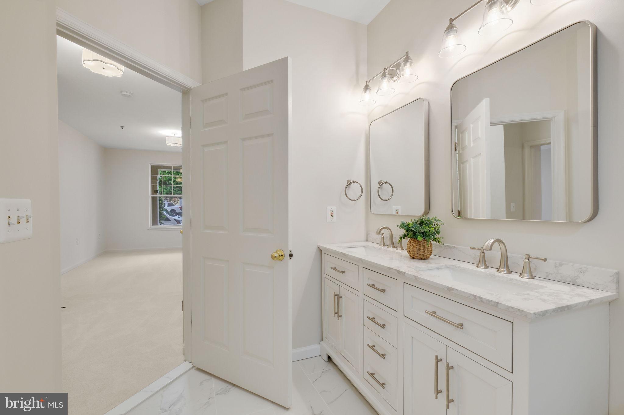 KENTLANDS - Residential