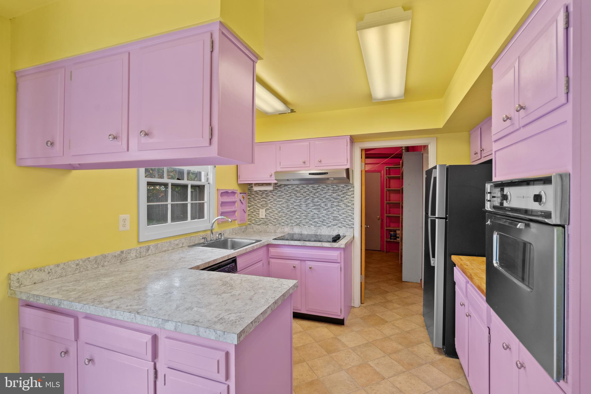 WHITEHALL AT BELAIR - Residential