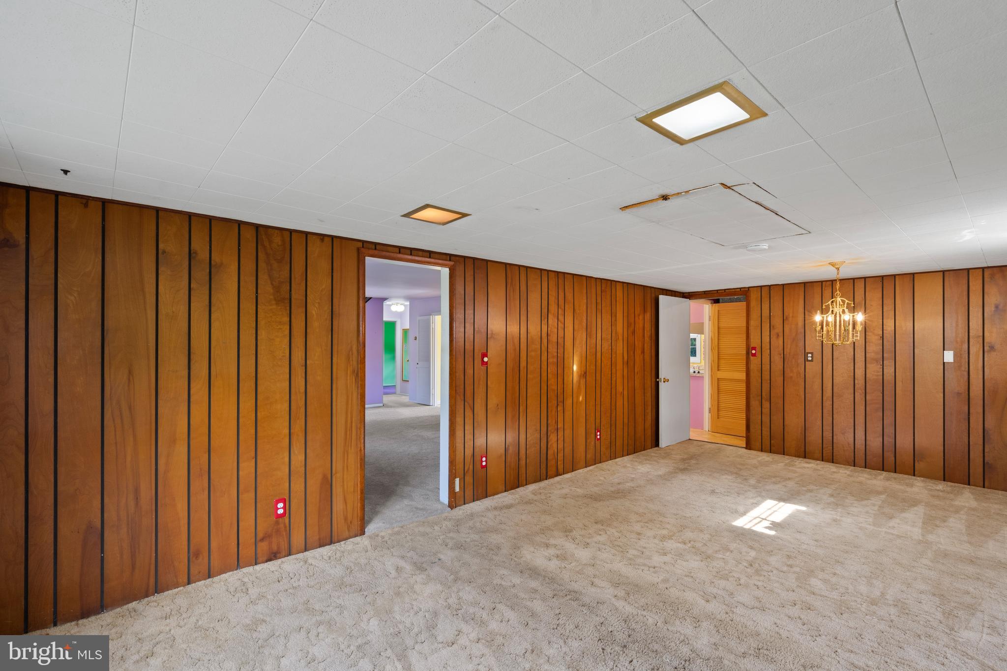 WHITEHALL AT BELAIR - Residential