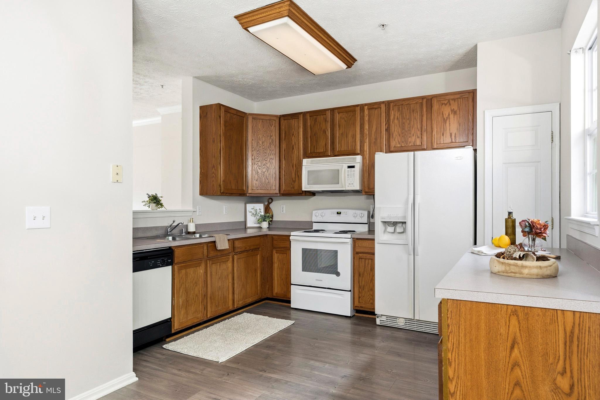 BAYVIEW HILLS - Residential