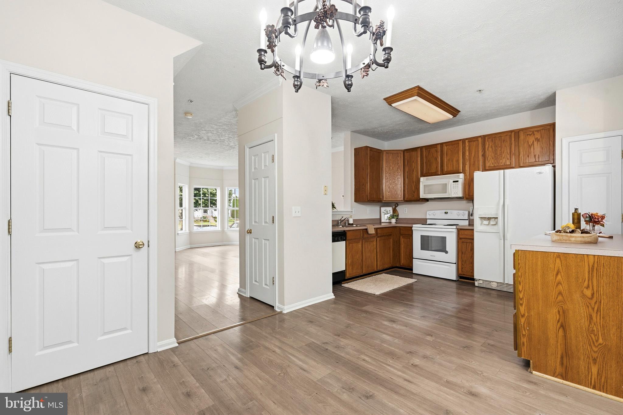 BAYVIEW HILLS - Residential