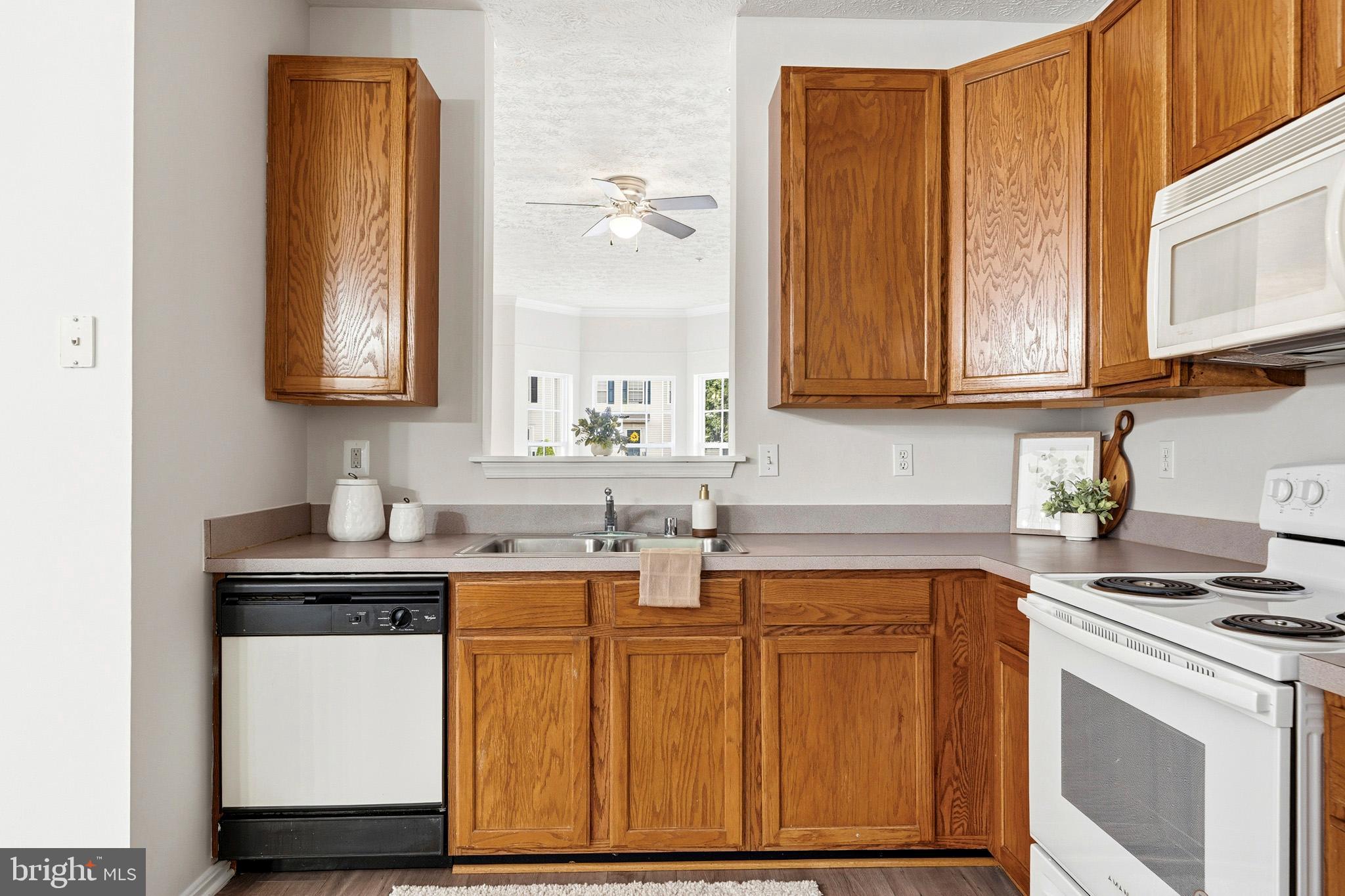 BAYVIEW HILLS - Residential