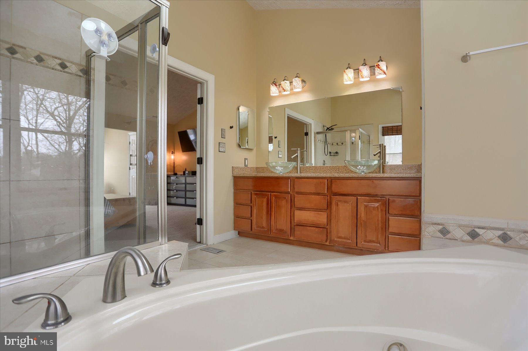 DURHAM MANOR - Residential