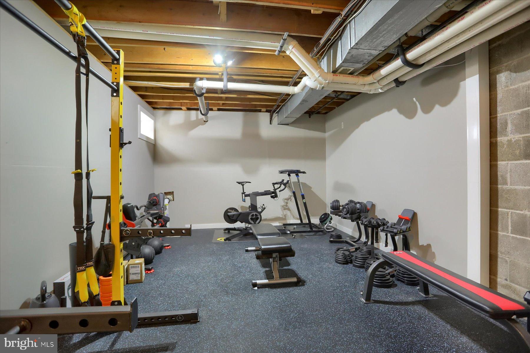 DURHAM MANOR - Residential