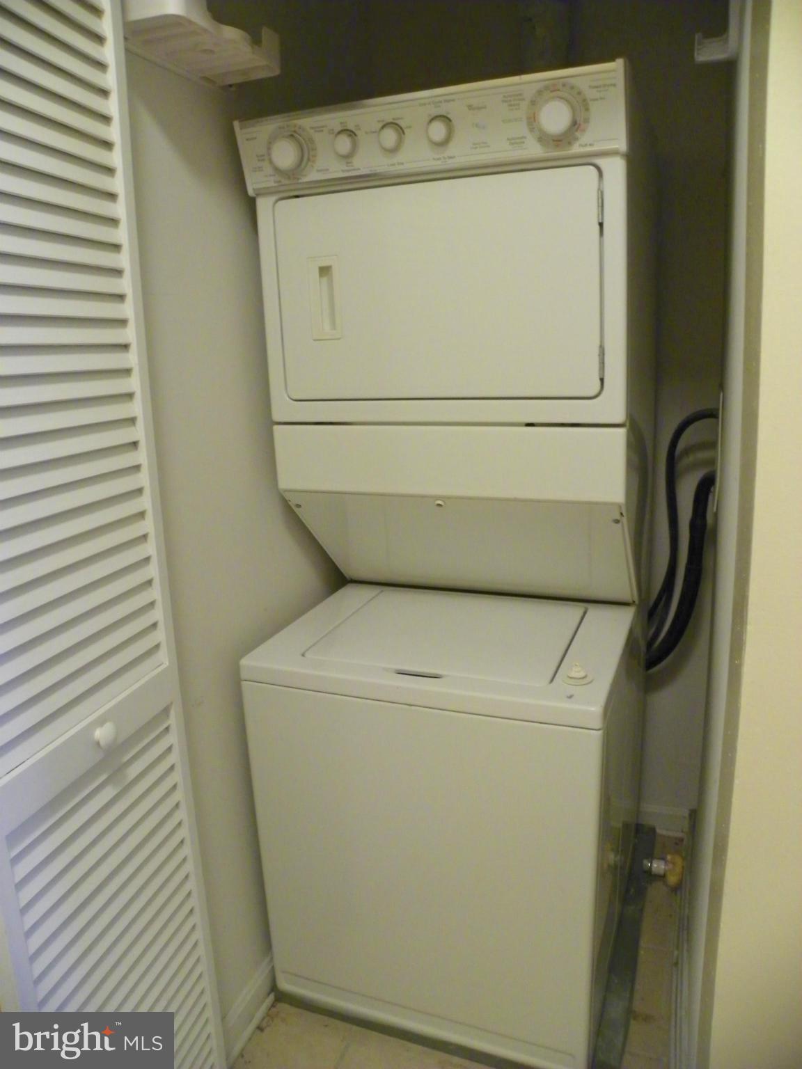 HARBORVIEW - Residential Lease