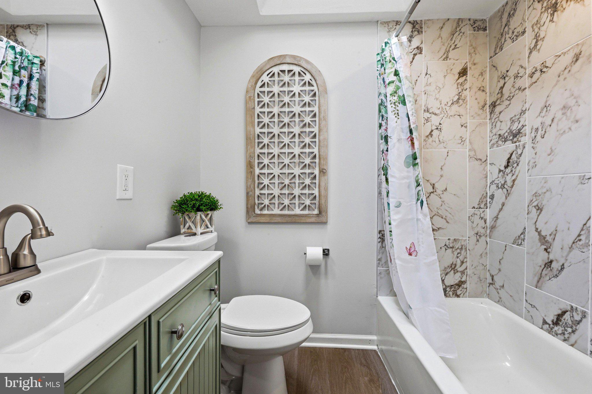 BRIARCLIFFE - Residential