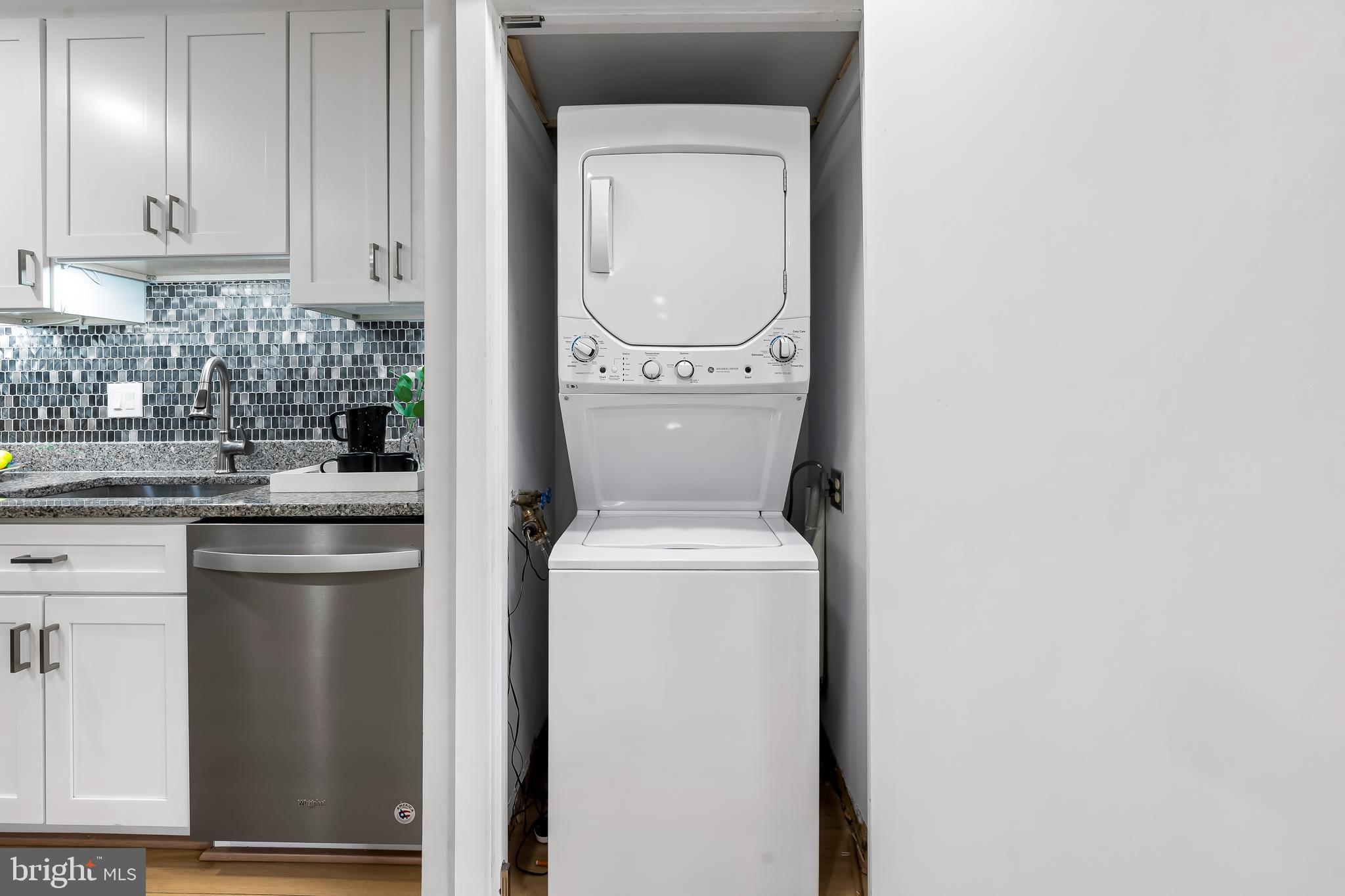 WINTHROP HOUSE - Residential