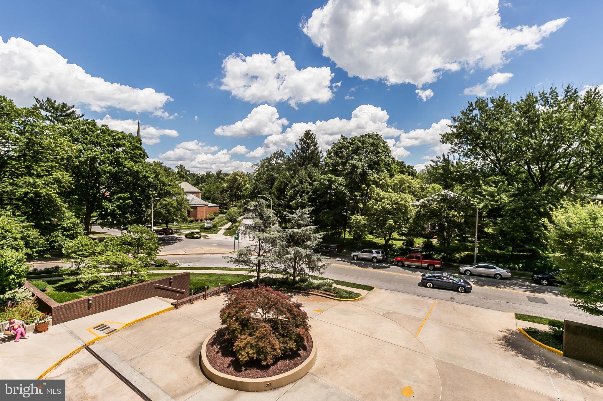 WINTHROP HOUSE - Residential
