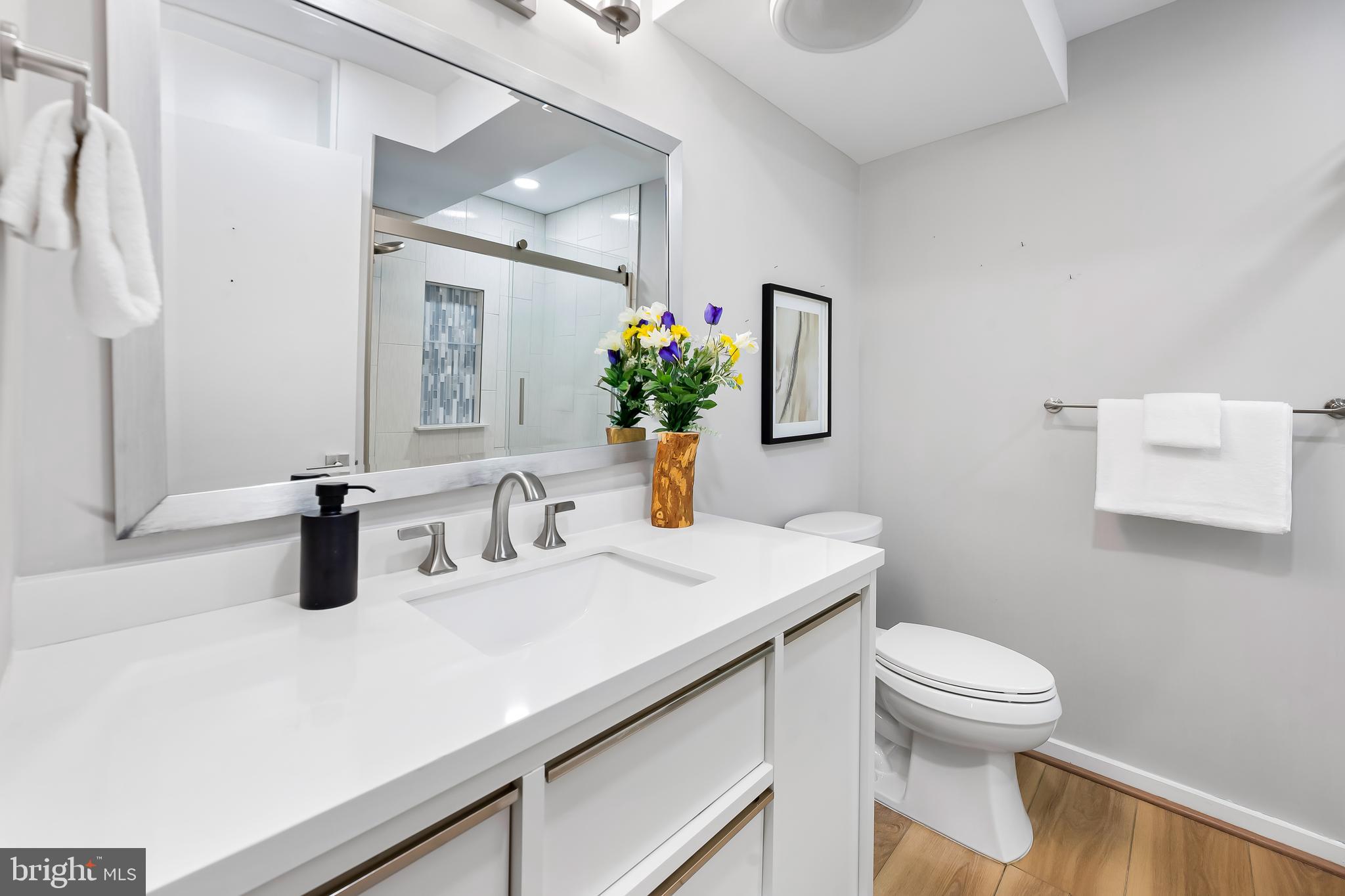 WINTHROP HOUSE - Residential