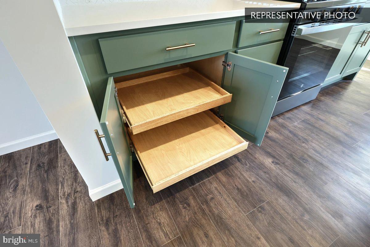 HILLS AT VALLEY VIEW - Residential