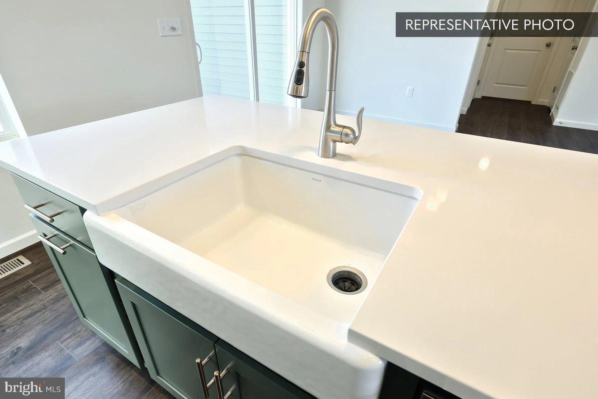 HILLS AT VALLEY VIEW - Residential