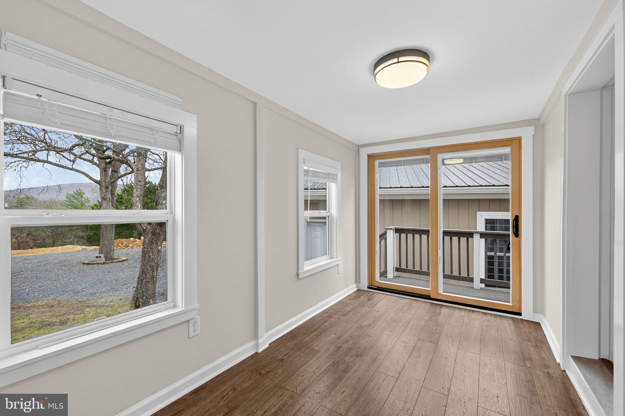 BACK CREEK - Residential Lease