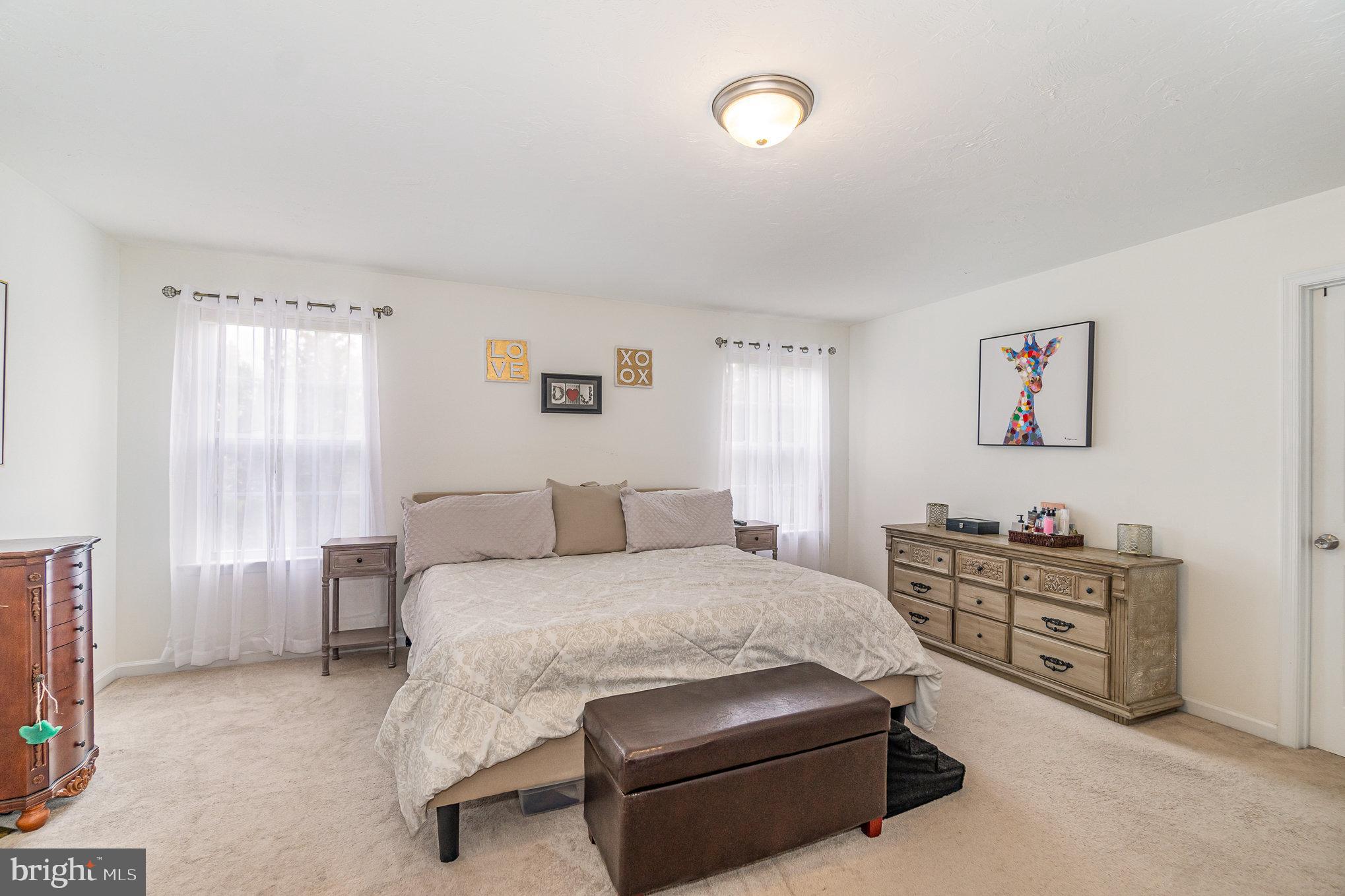 HICKORY RIDGE - Residential