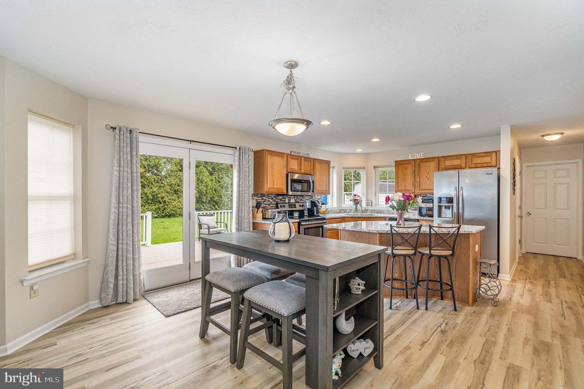 HICKORY RIDGE - Residential