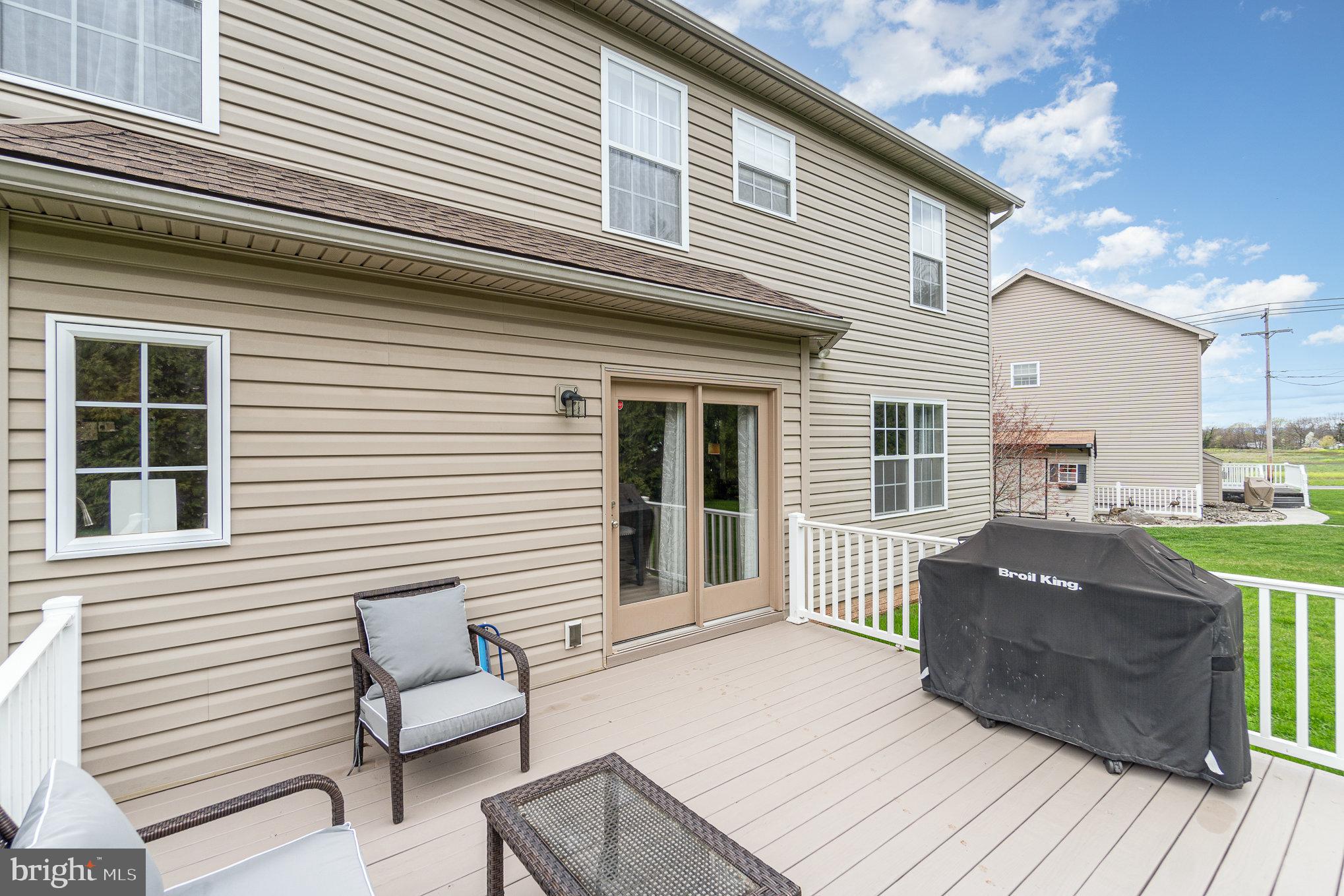 HICKORY RIDGE - Residential