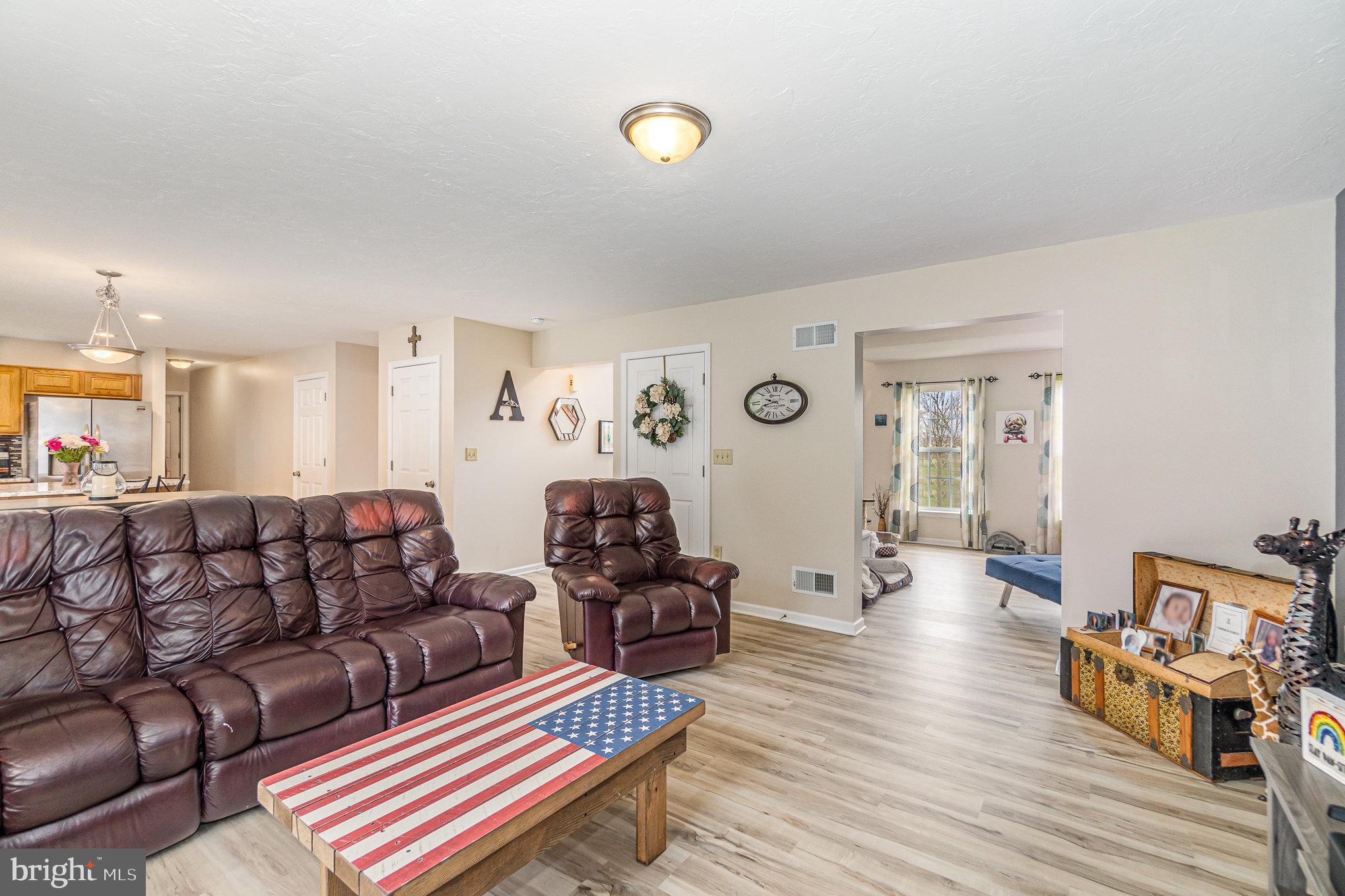 HICKORY RIDGE - Residential