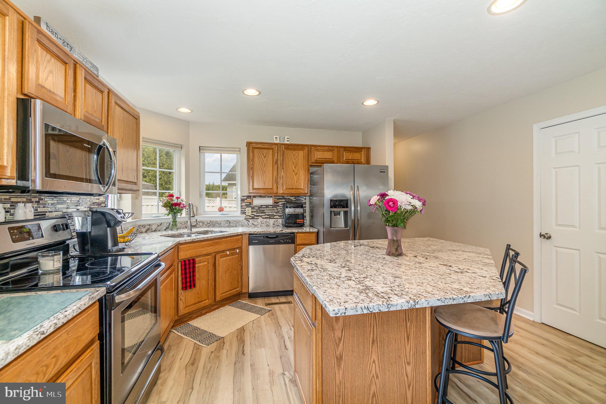 HICKORY RIDGE - Residential