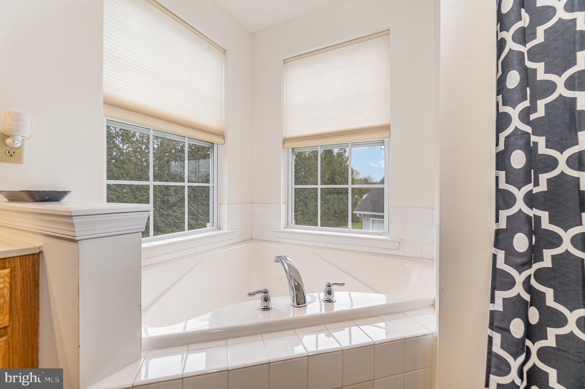 HICKORY RIDGE - Residential