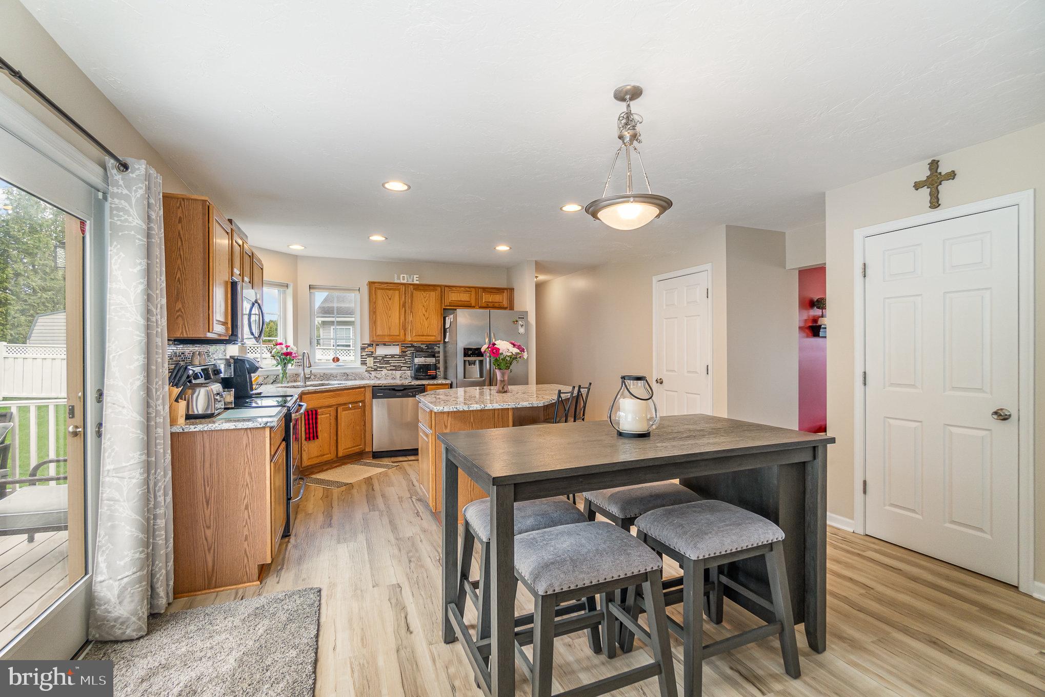 HICKORY RIDGE - Residential