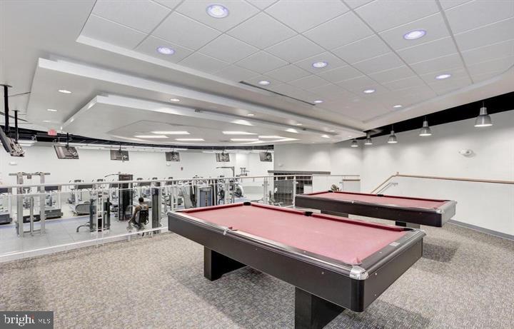 ROSSLYN - Residential