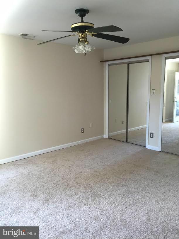 WOODLAND BEACH - Residential Lease