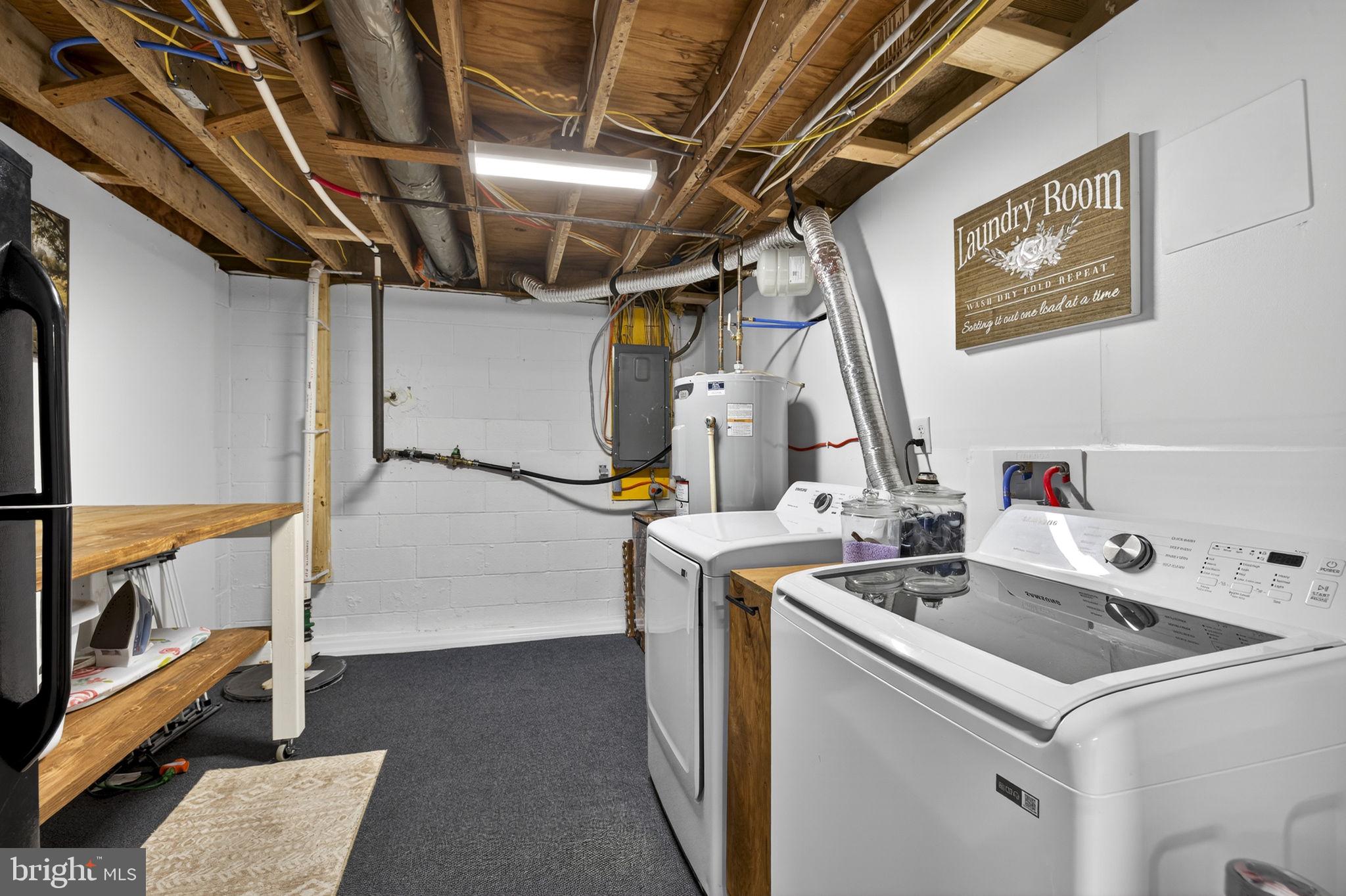 LONE OAK - Residential