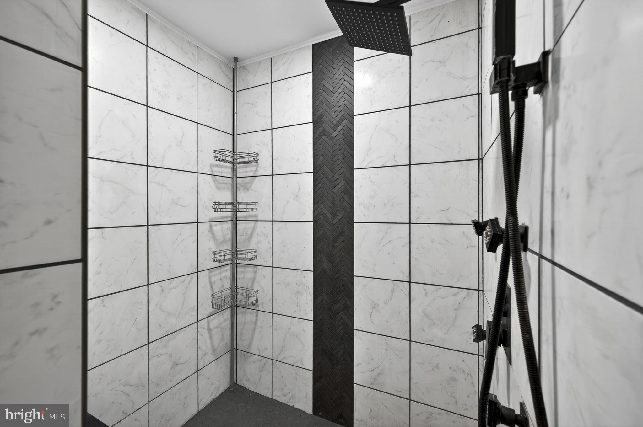 LONE OAK - Residential