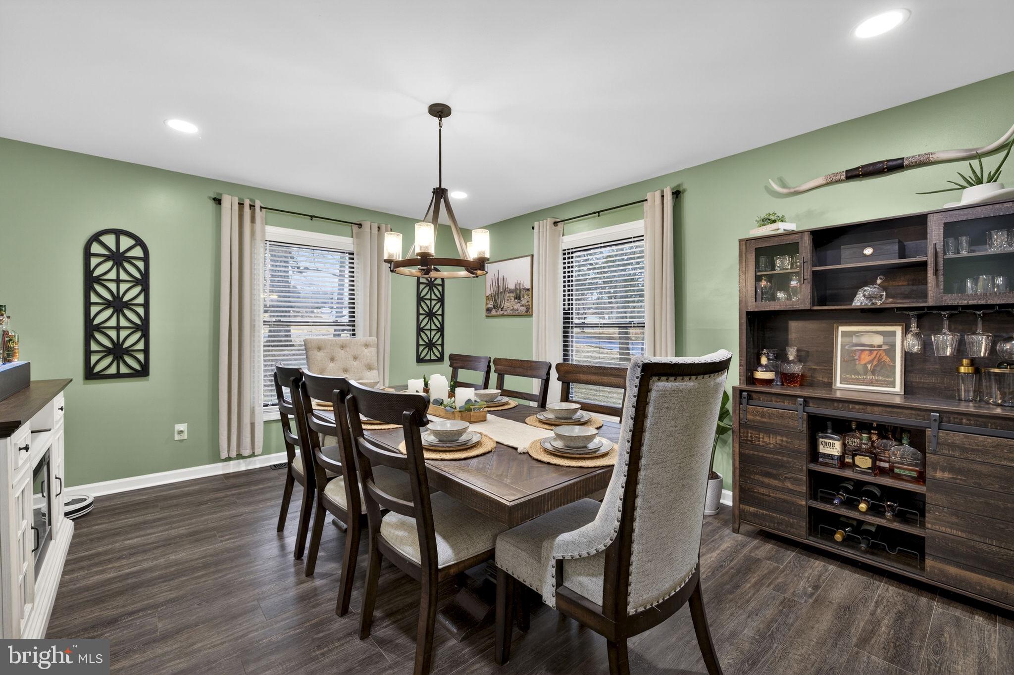 LONE OAK - Residential