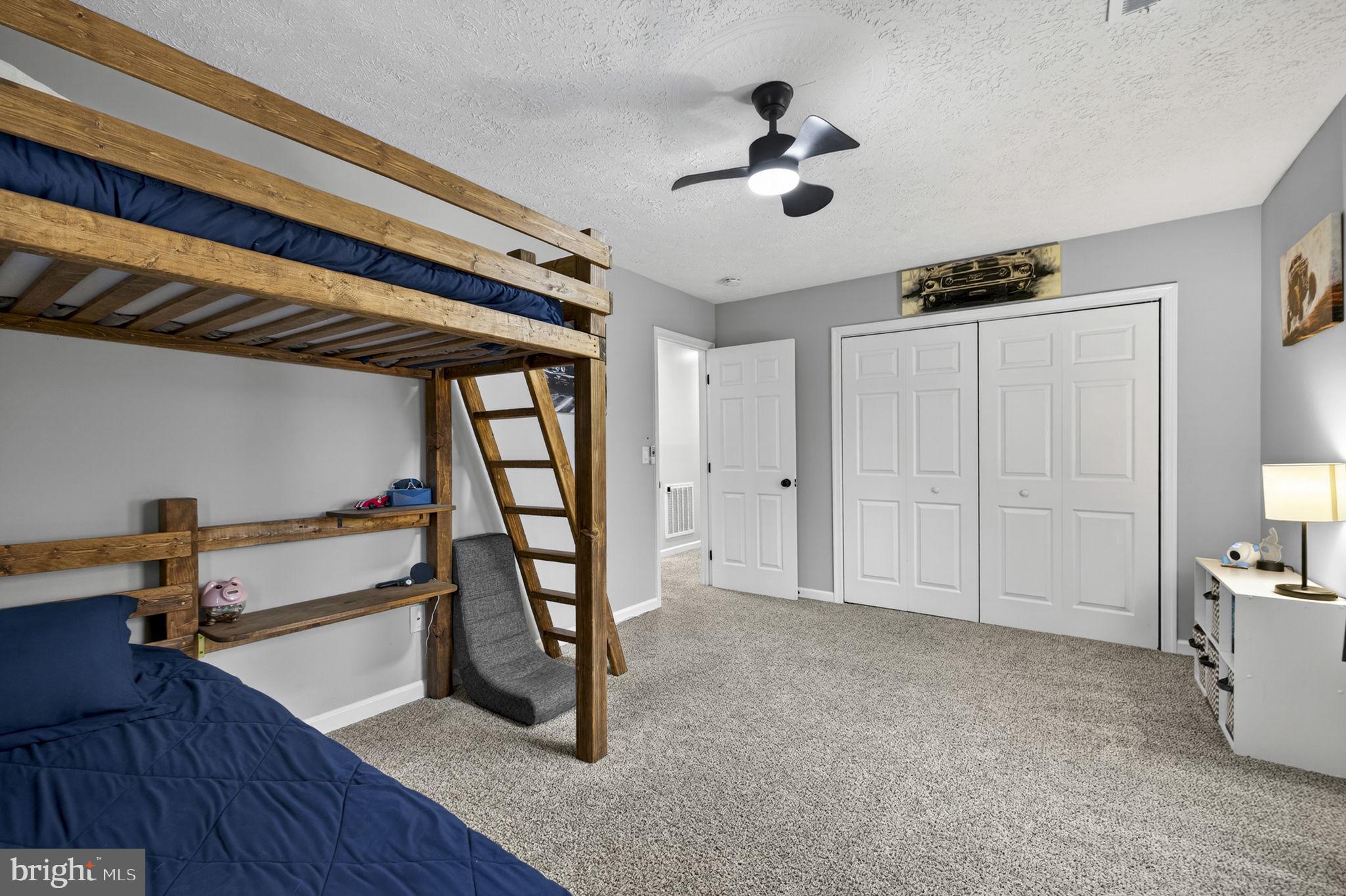 LONE OAK - Residential