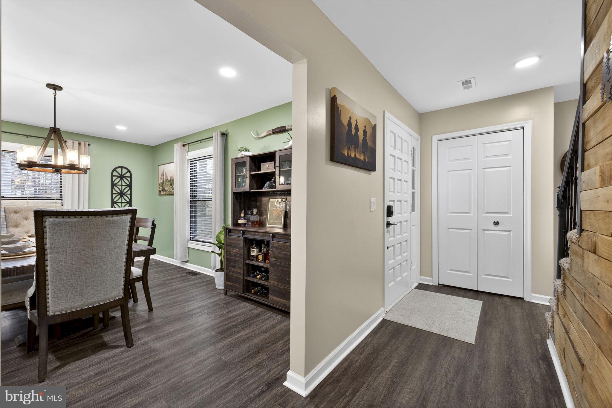 LONE OAK - Residential