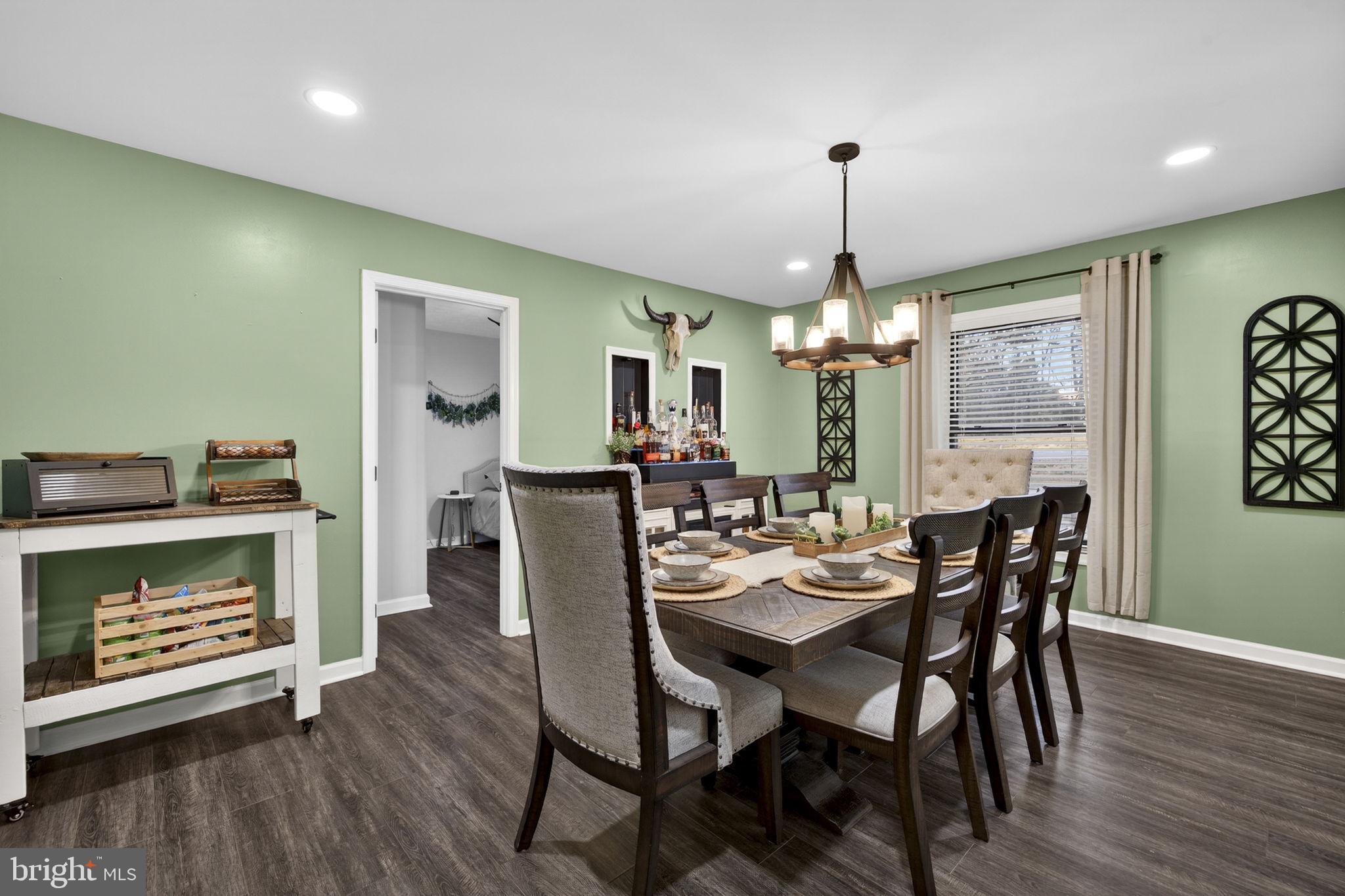 LONE OAK - Residential