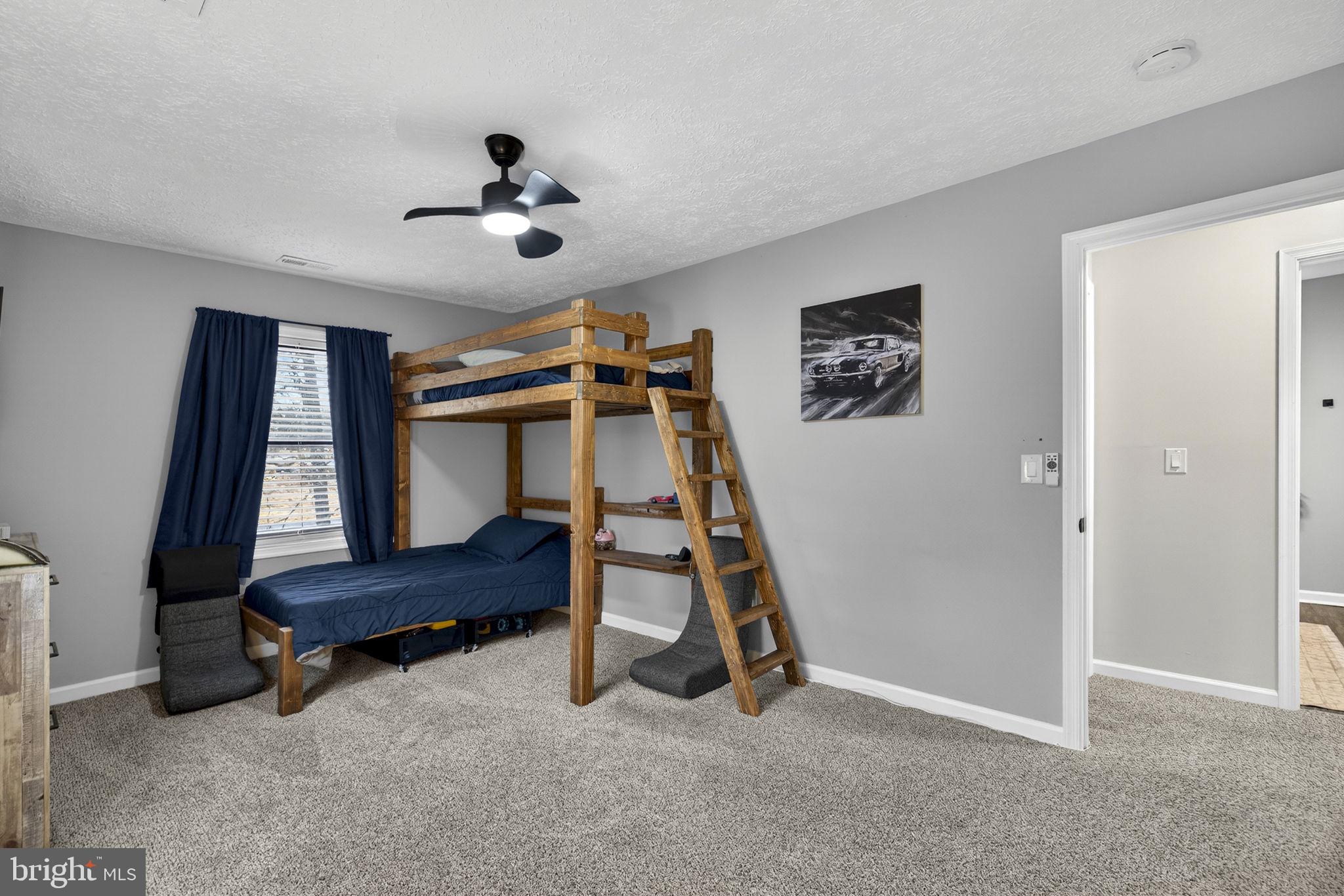 LONE OAK - Residential