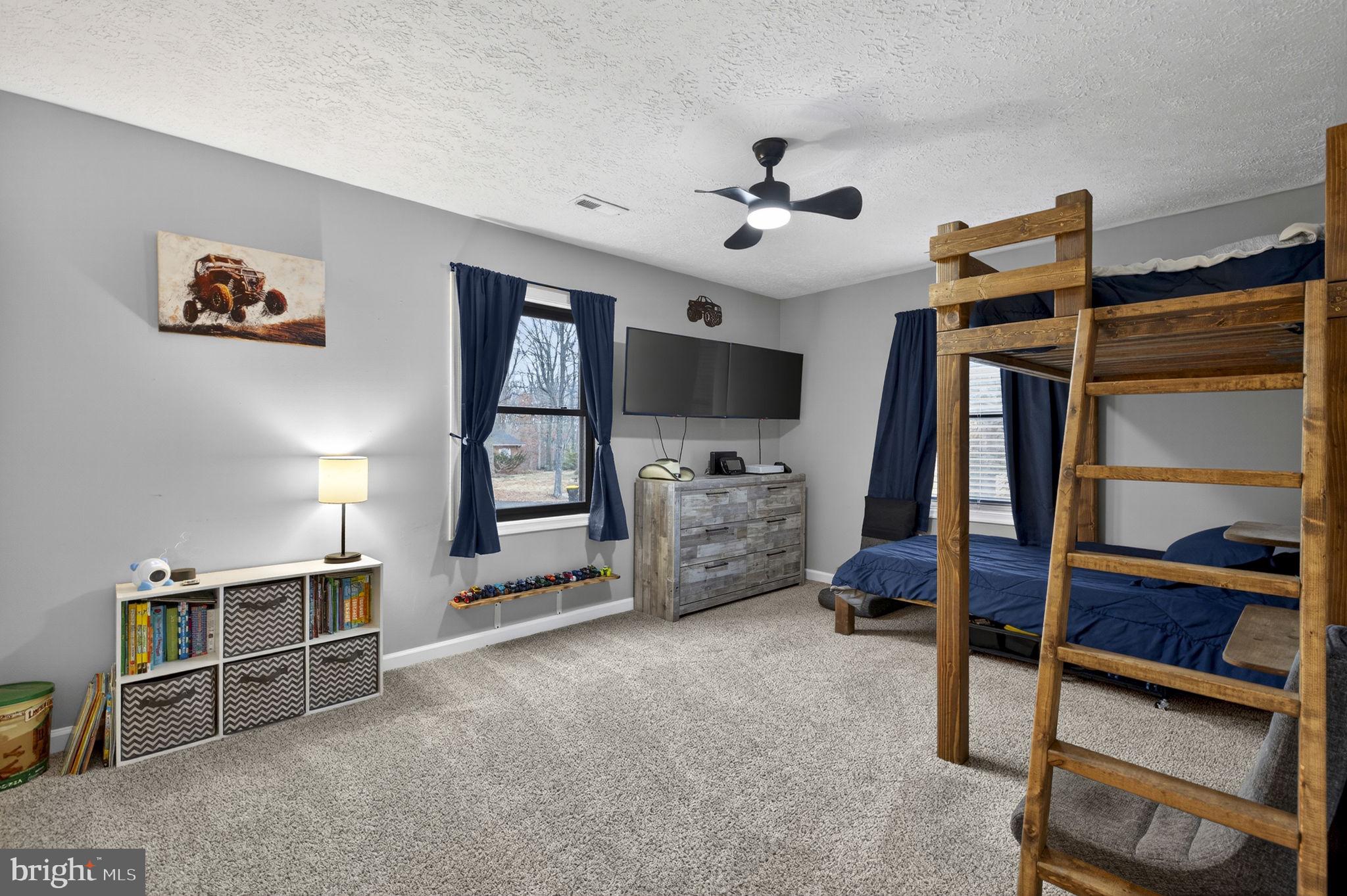 LONE OAK - Residential