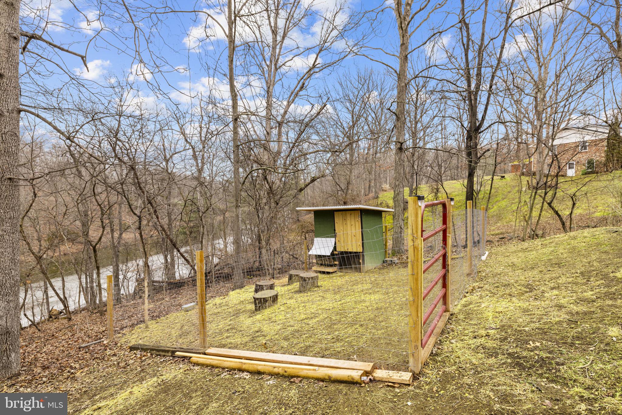 LONE OAK - Residential