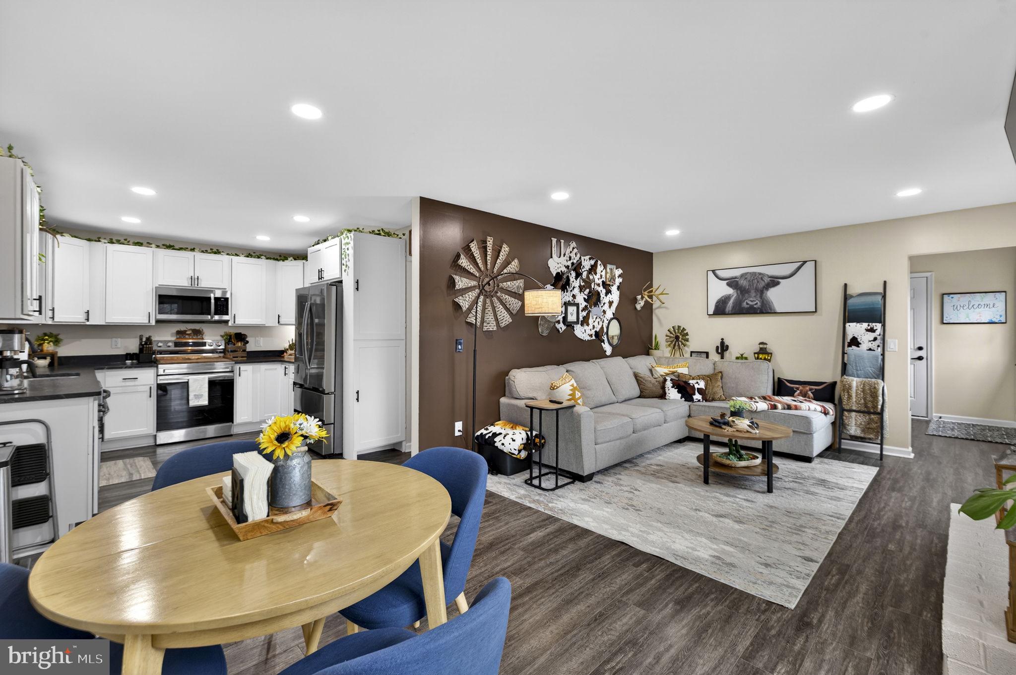 LONE OAK - Residential